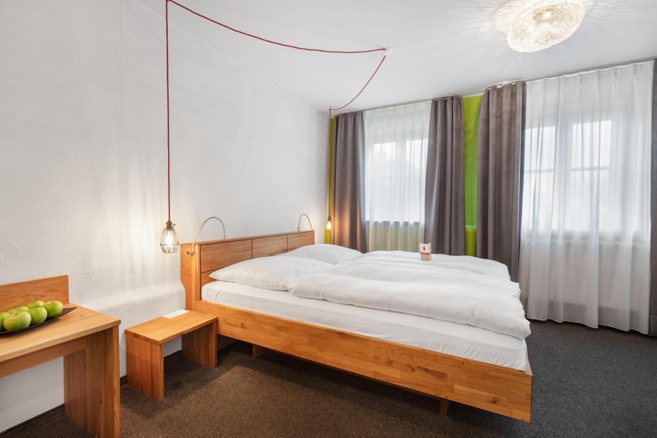 Schieners Hotel & Apfelhof Apartments Wemding Εξωτερικό φωτογραφία